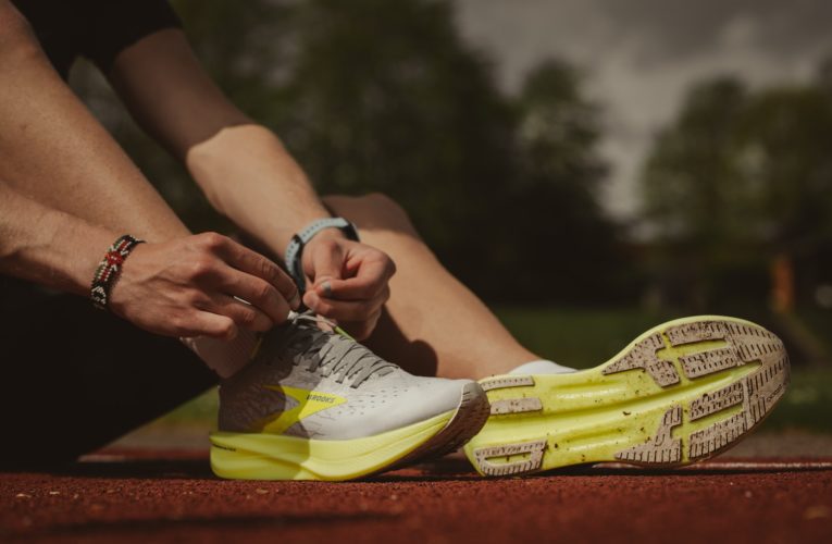 Kennedale: Reduce Pain from Muscle Strain or Injury Faster with Curewave Laser