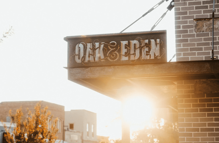Kennedale: Best American Made Whiskey – Oak and Eden.